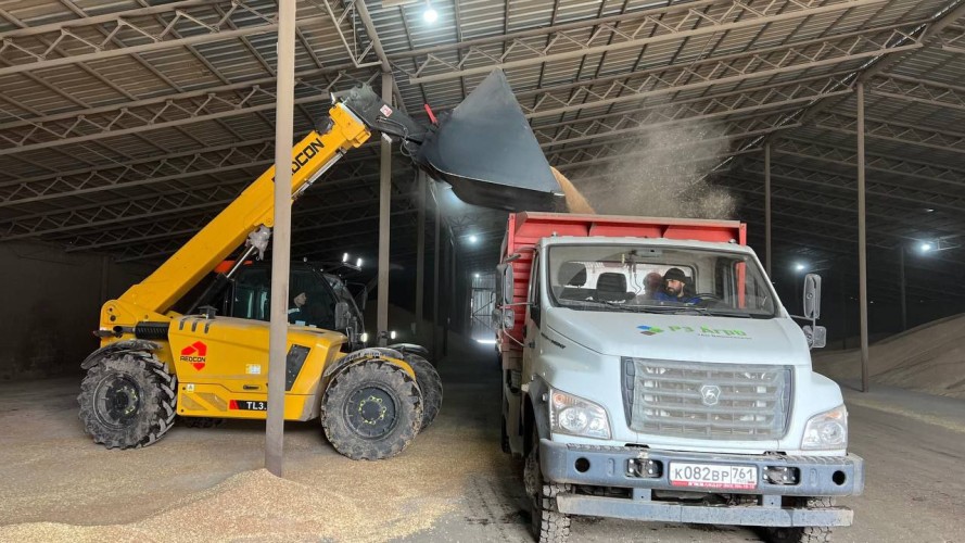 Телескопический погрузчик REDCON TL3.5 серия «AGRI» 