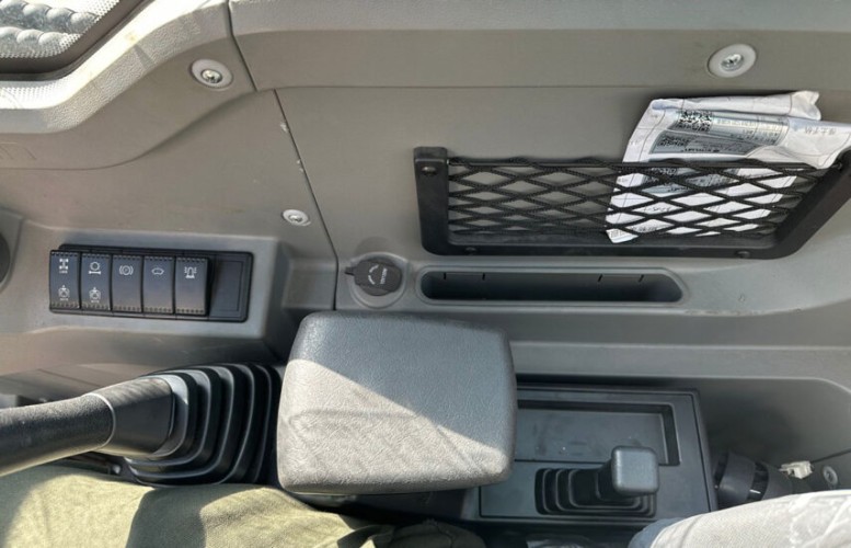 Колесный экскаватор XINYUAN B60 Professional 