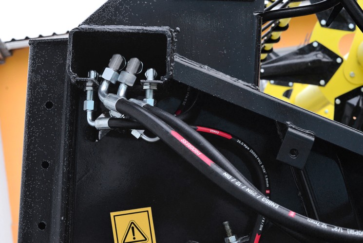 SANFLORО Flex Harvest жатка универсальная зерно-бобовая 