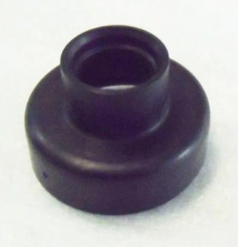 Сальник (пыльник задней тяги) 86031519