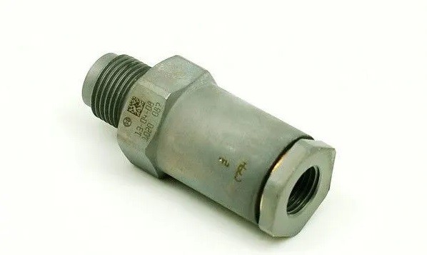 Клапан топливной рампы 3963808/3963812/4899804