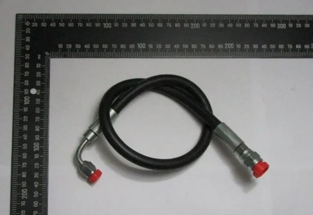 Шланг в сборе 1/4 X 600 100R1 86012065