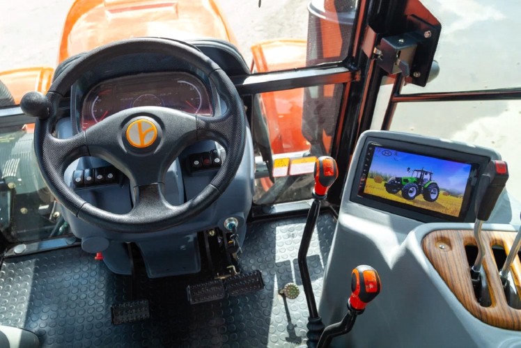 Трактор HX SMART 2104 (210 л.с)