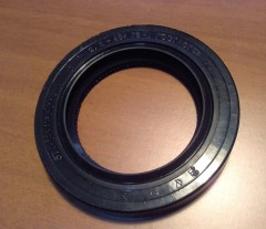 Сальник привода компрессора CUM 11.10, ISX к-т