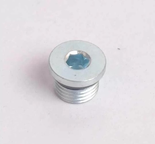 Заглушка блока цилиндров 3037536 3037536