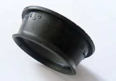 Уплотнитель пальца тяги передний