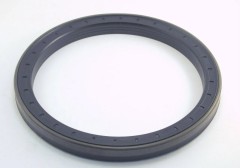 Уплотнение ступицы колеса